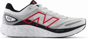 680 V8 Men's Running Shoes (Width 2E)