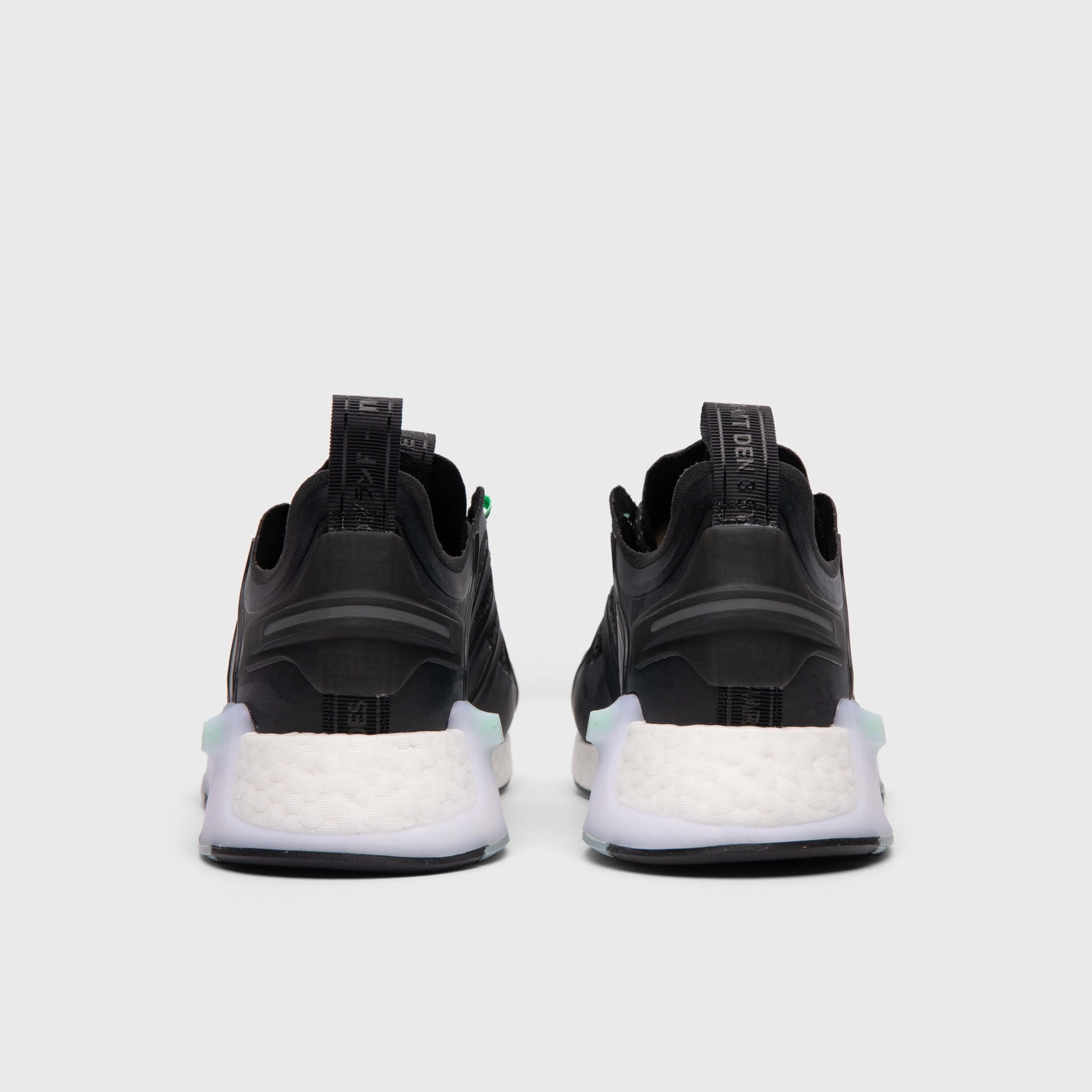 adidas NMD V3 Core Black / Grey Five - Core Black