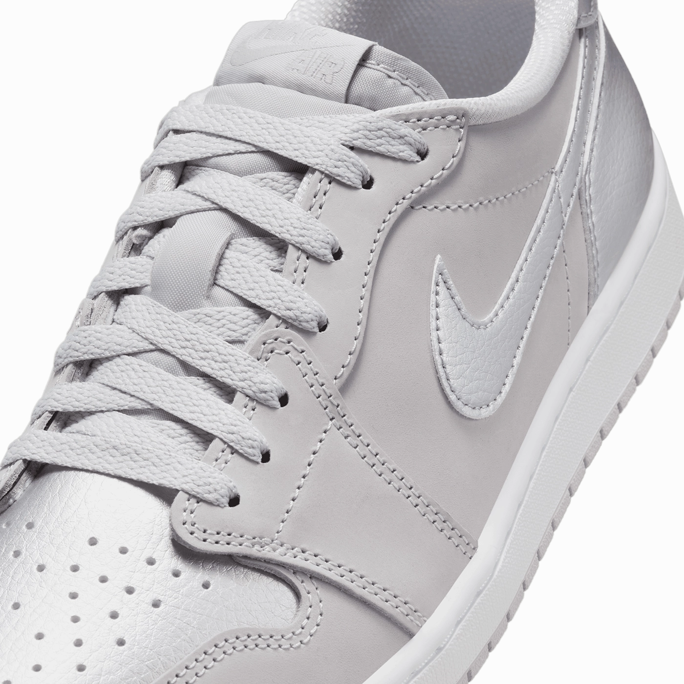 Air Jordan 1 Retro Low OG 'Silver'