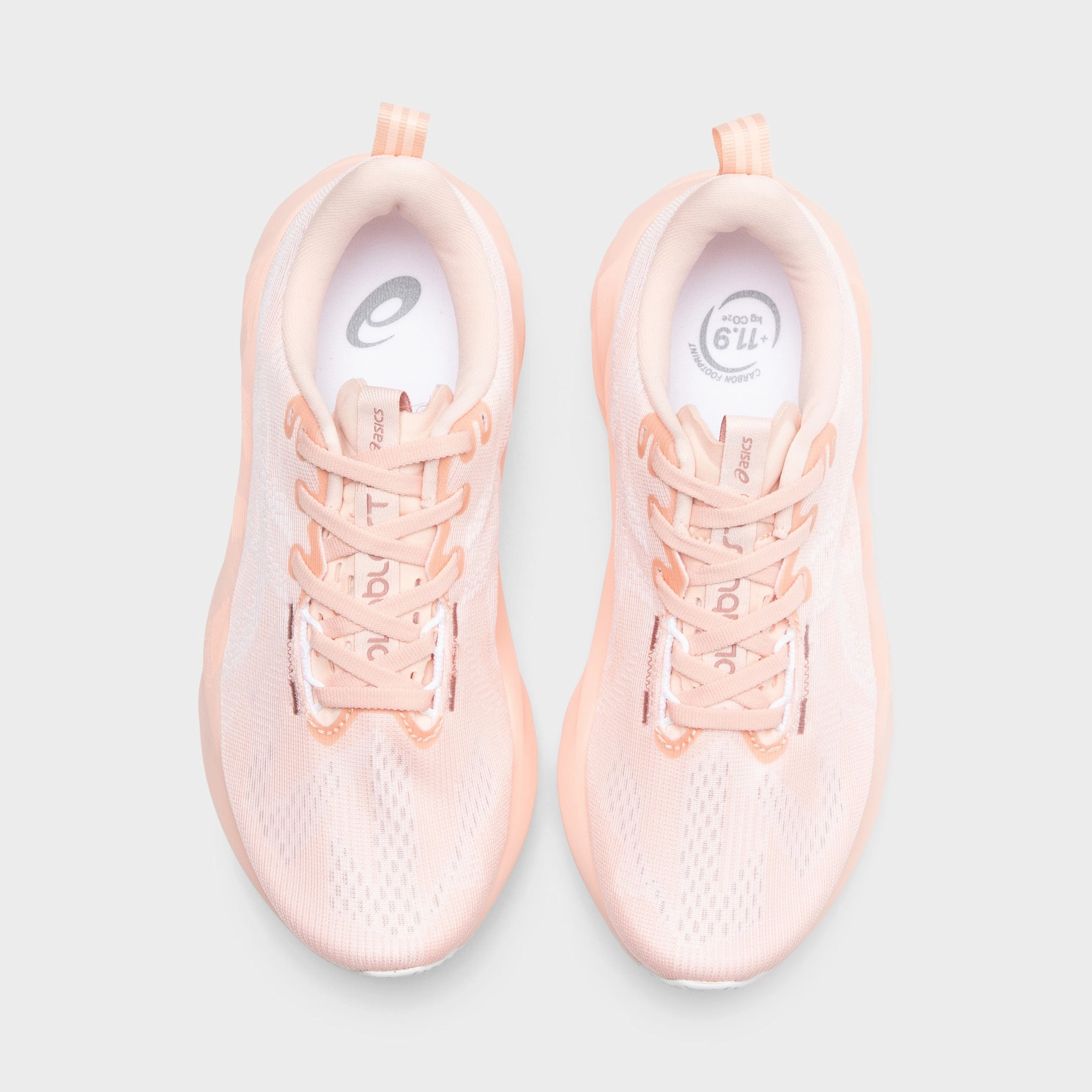 ASICS Women's Novablast 5 Breeze / White