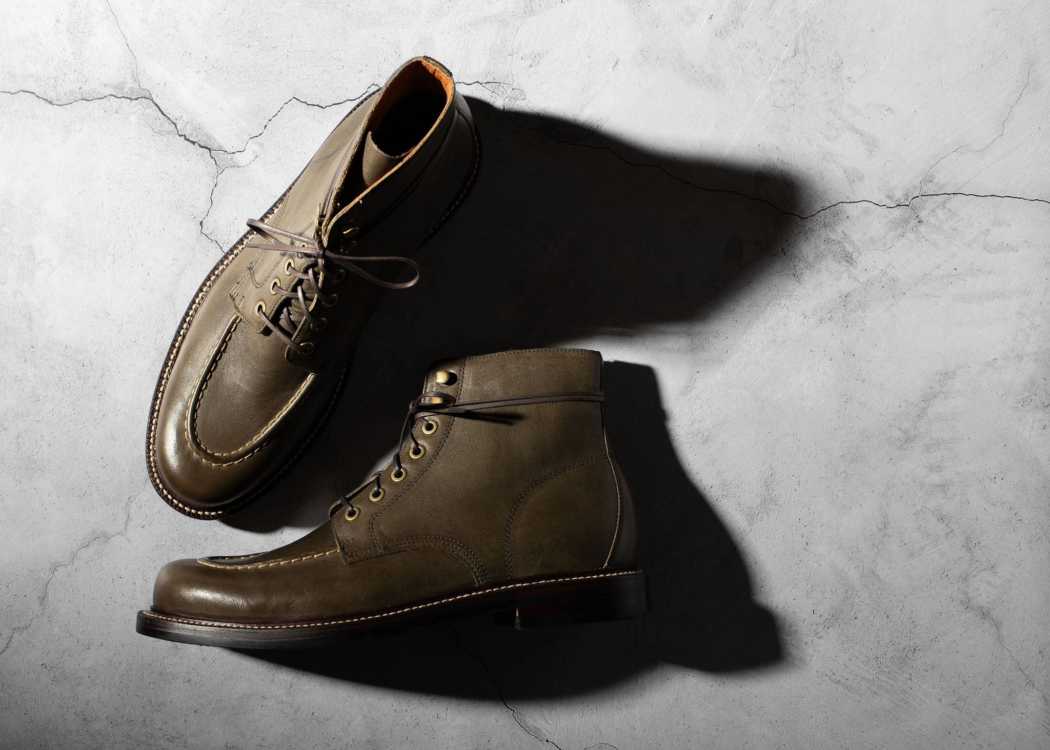 Brass Boot Jungle Kangaroo