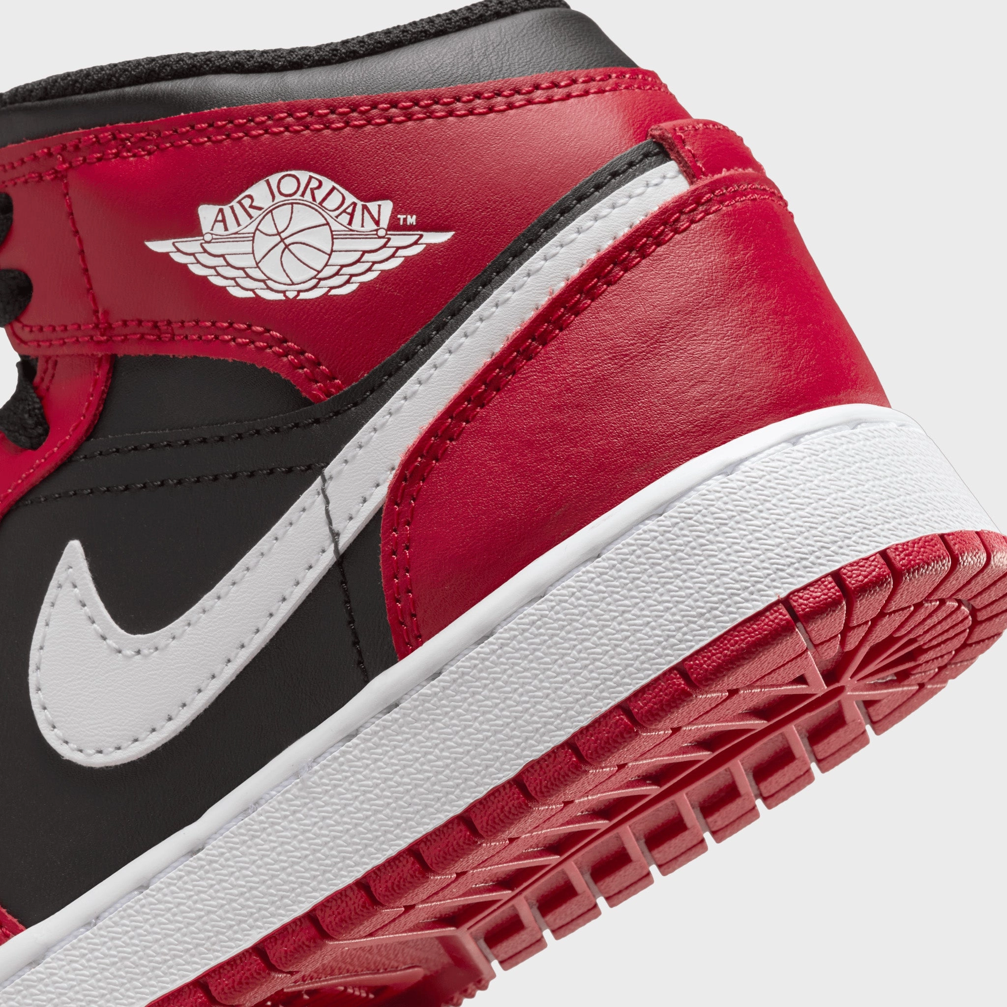 Jordan 1 Mid GS Black / White - Gym Red