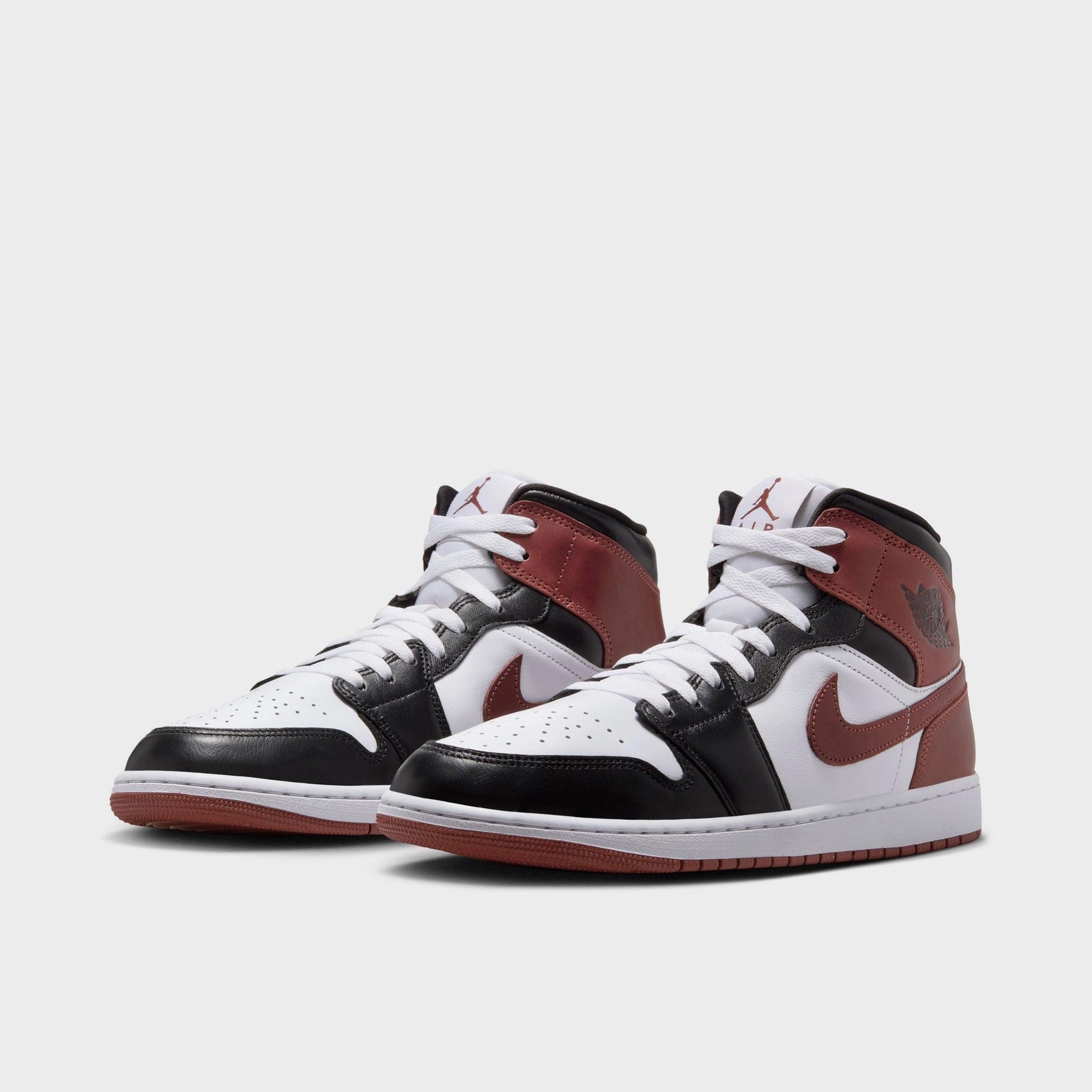 Jordan 1 Mid SE White / Dark Pony - Black