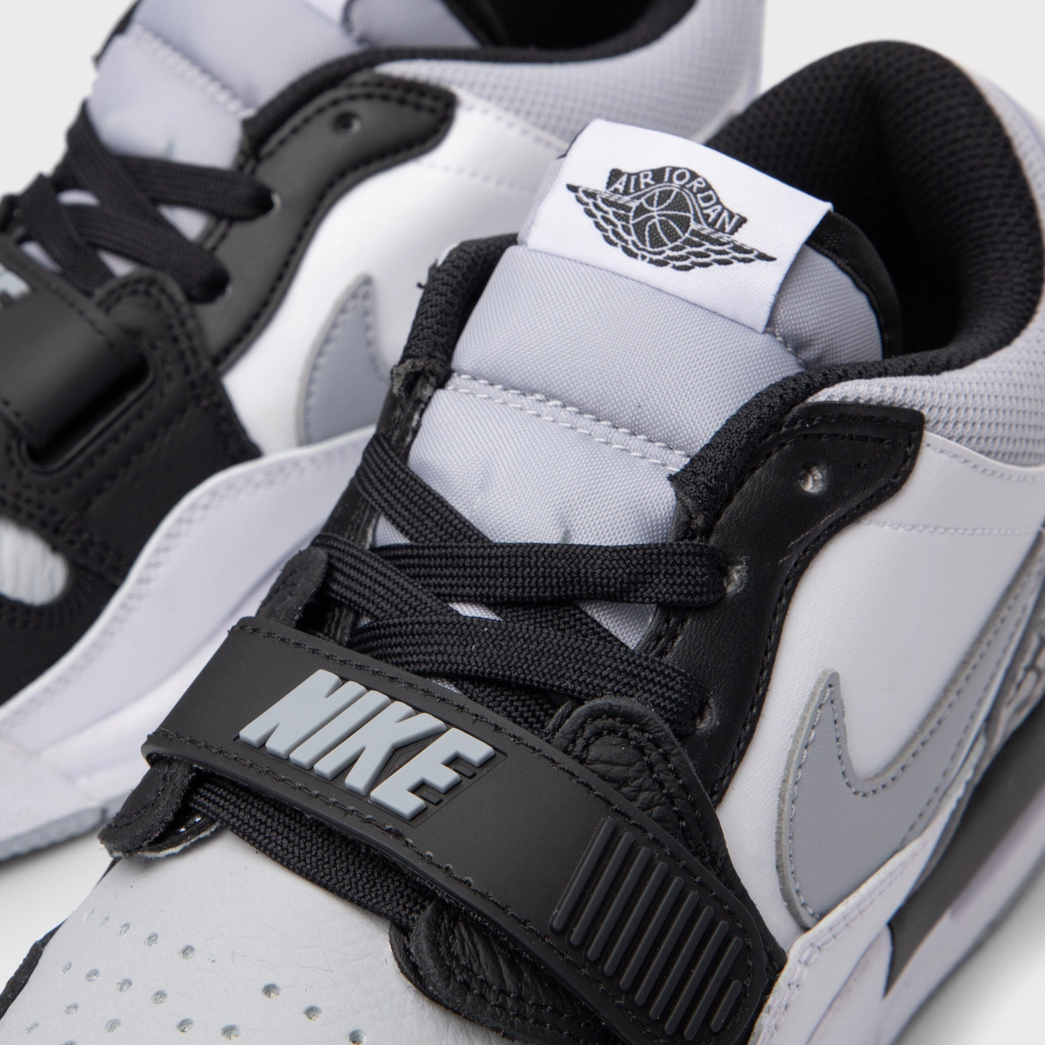 Jordan Legacy 312 Low GS White / Black - Wolf Grey