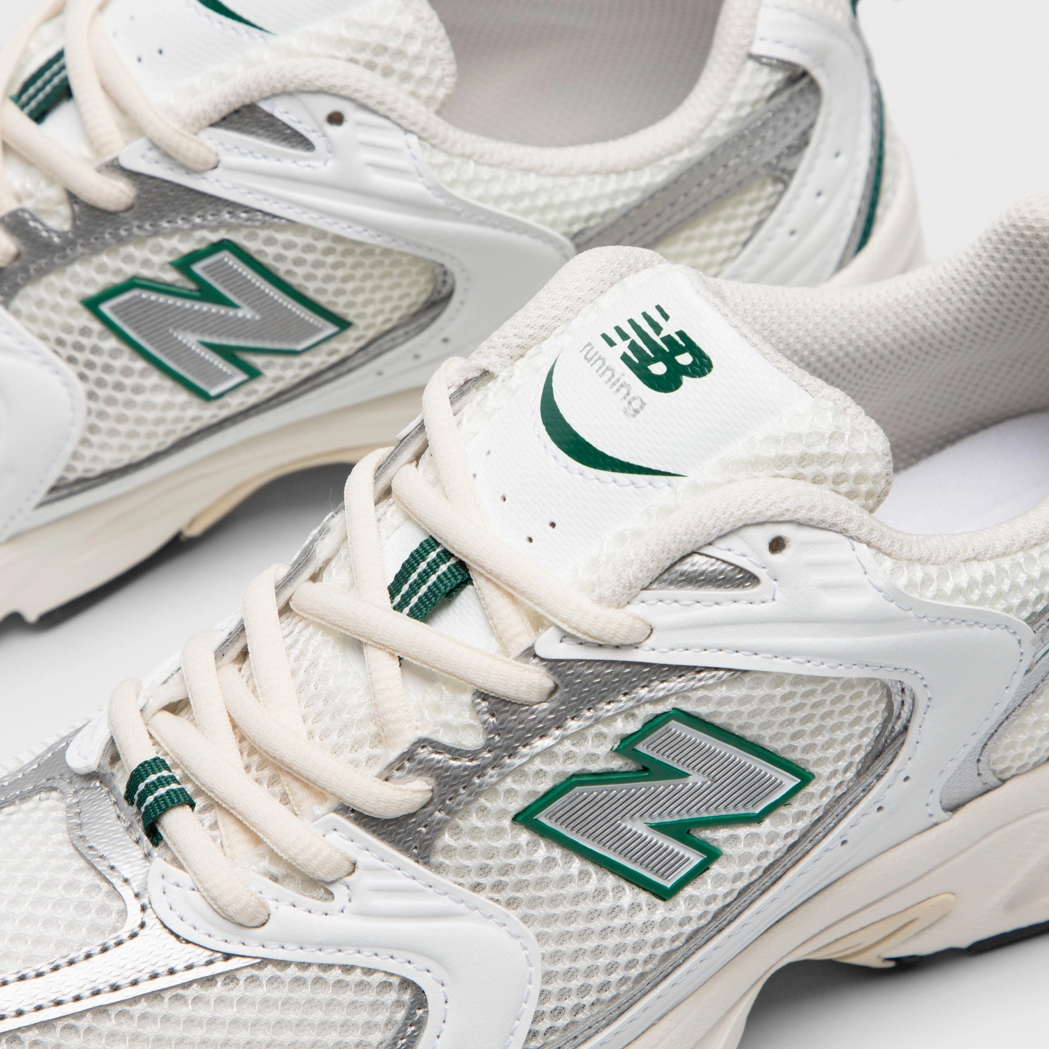 New Balance 530 Sea Salt / White - Marsh Green