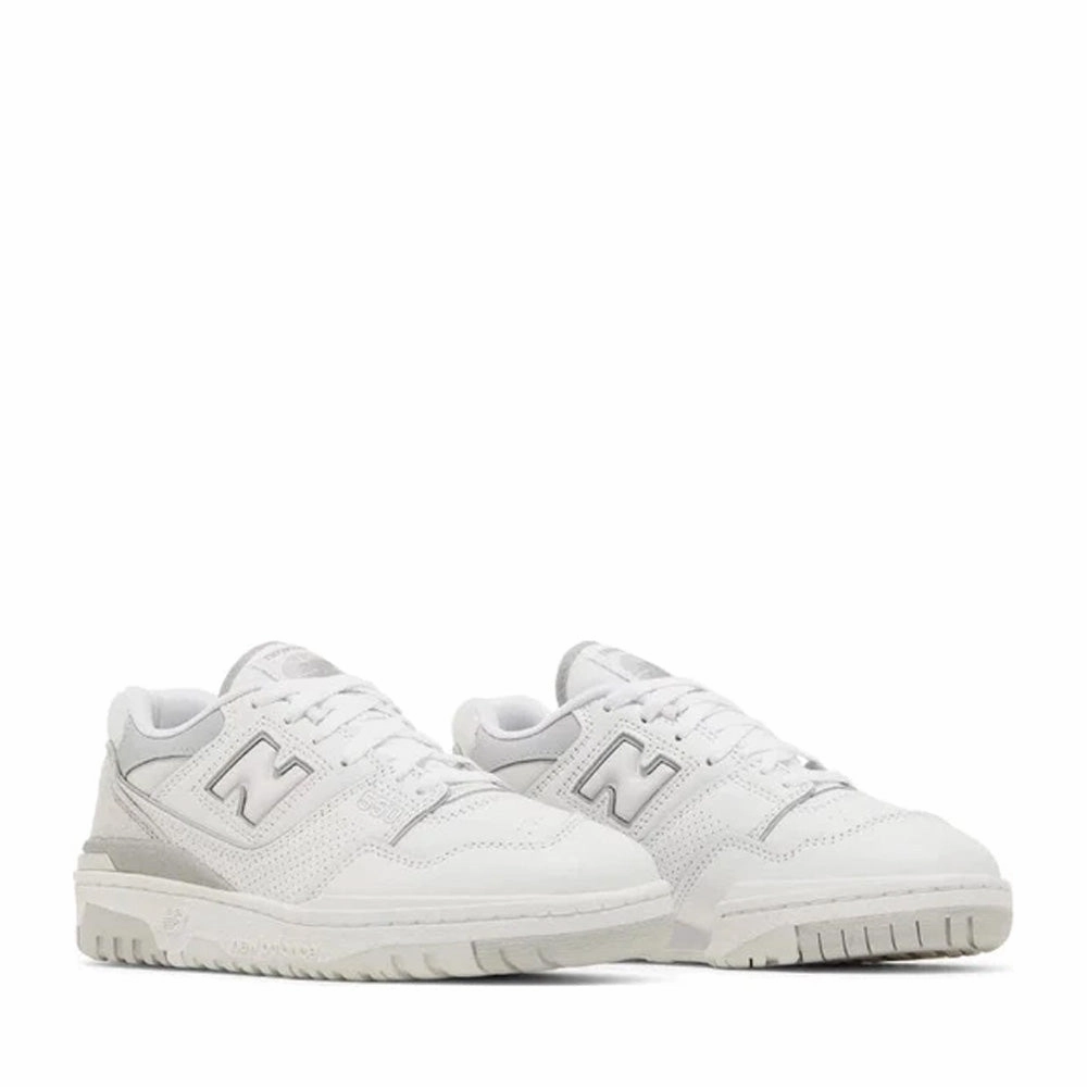 NEW BALANCE 550 WMNS WHITE RAIN CLOUD (NEW)