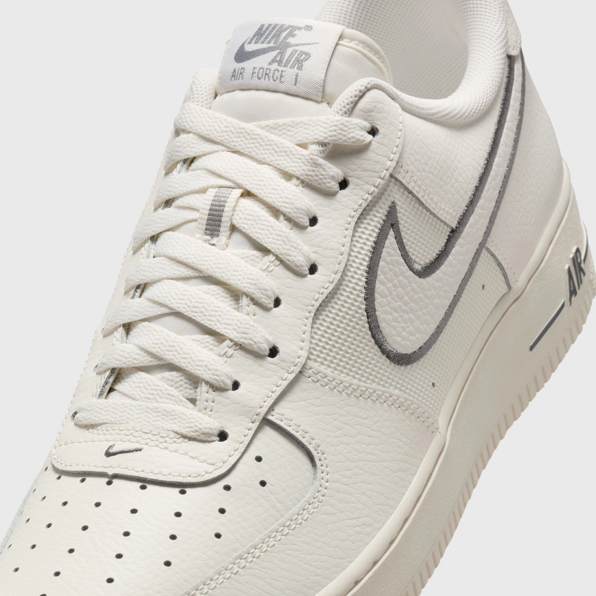 Nike Air Force 1 '07 Sail / Cool Grey