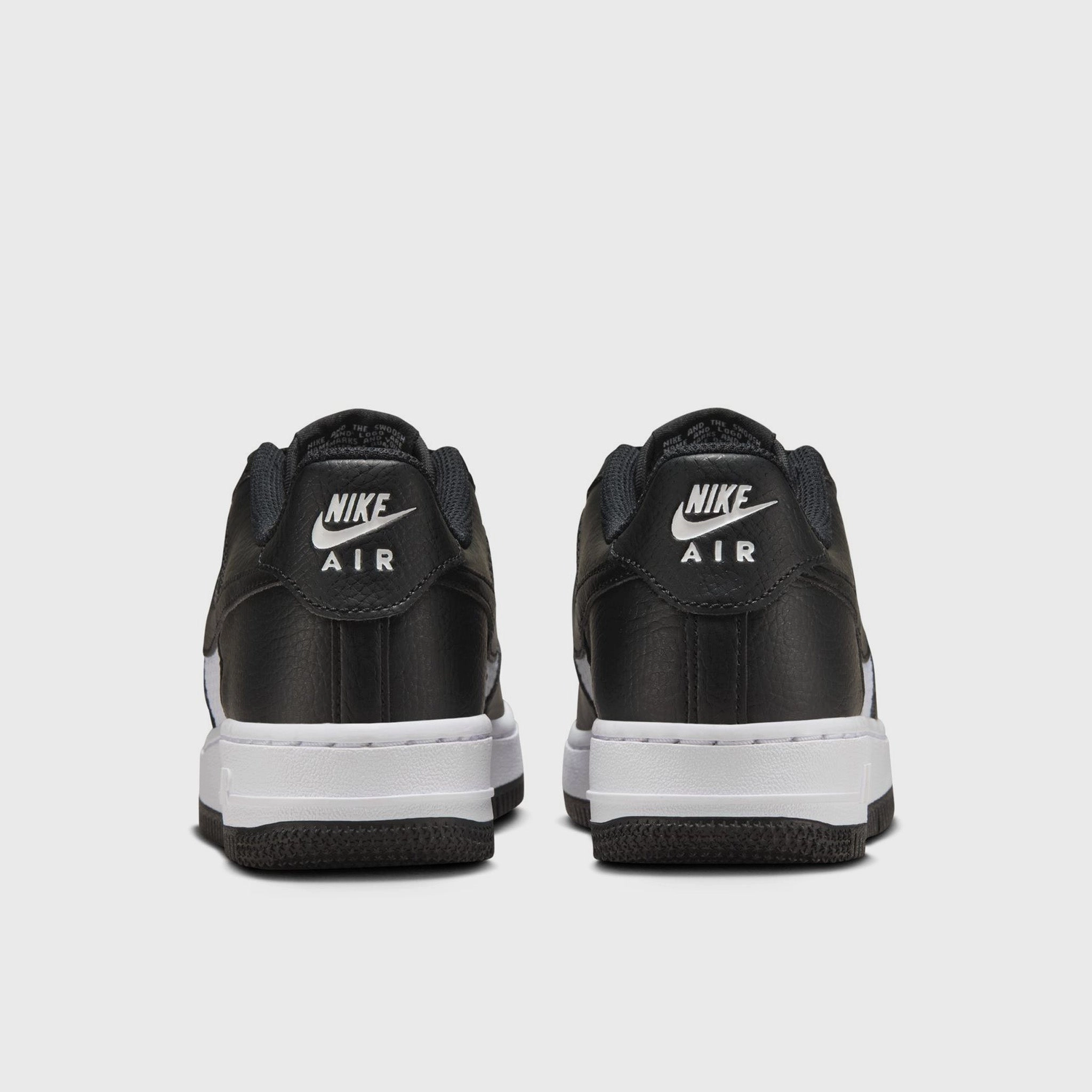 Nike Air Force 1 GS Black / Black - White