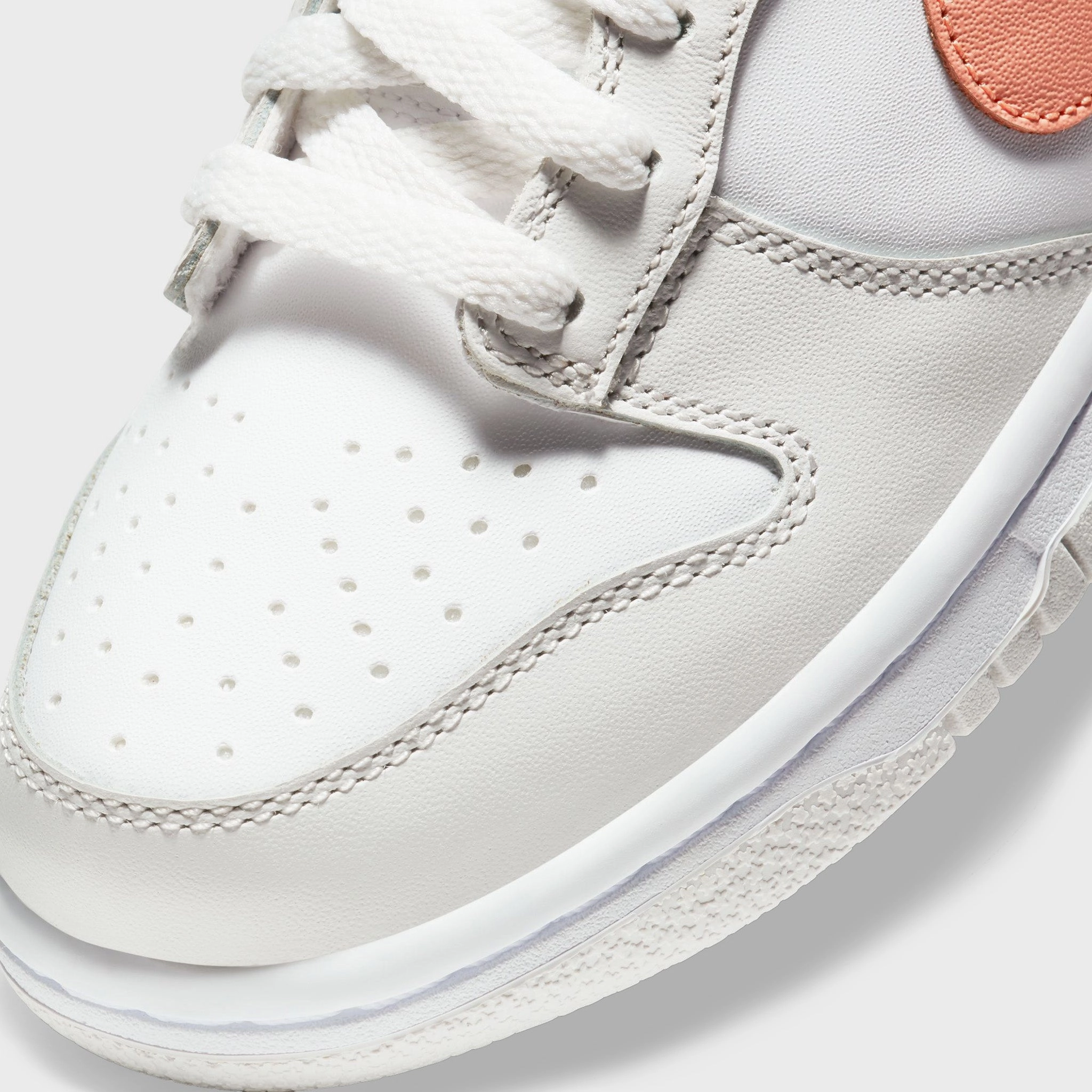 Nike Dunk Low GS White / Crimson Bliss