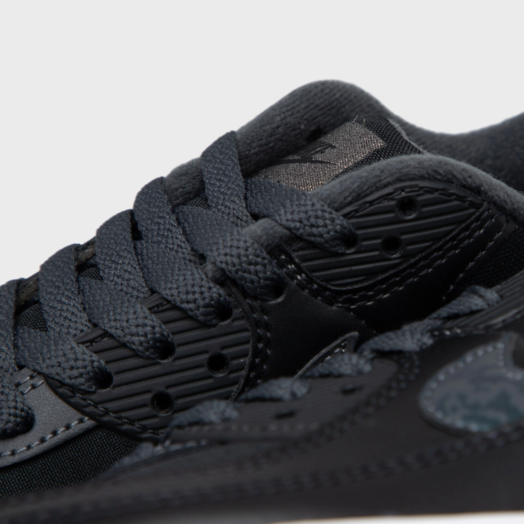 Nike Women's Air Max 90 Black / Black - Summit White