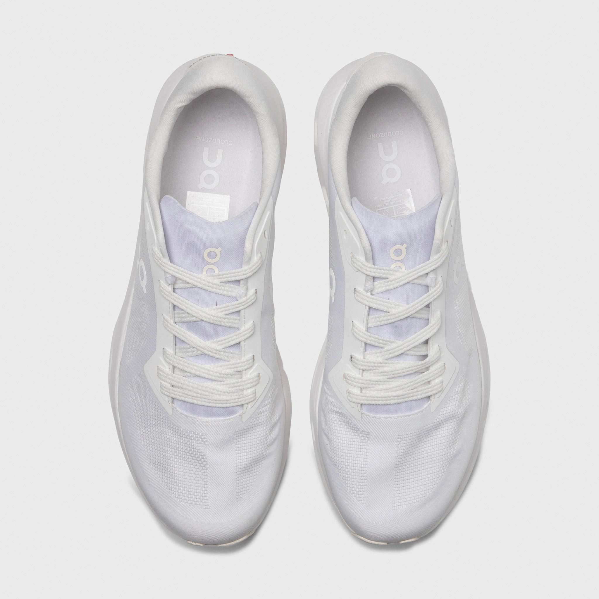 On Cloudzone White / White