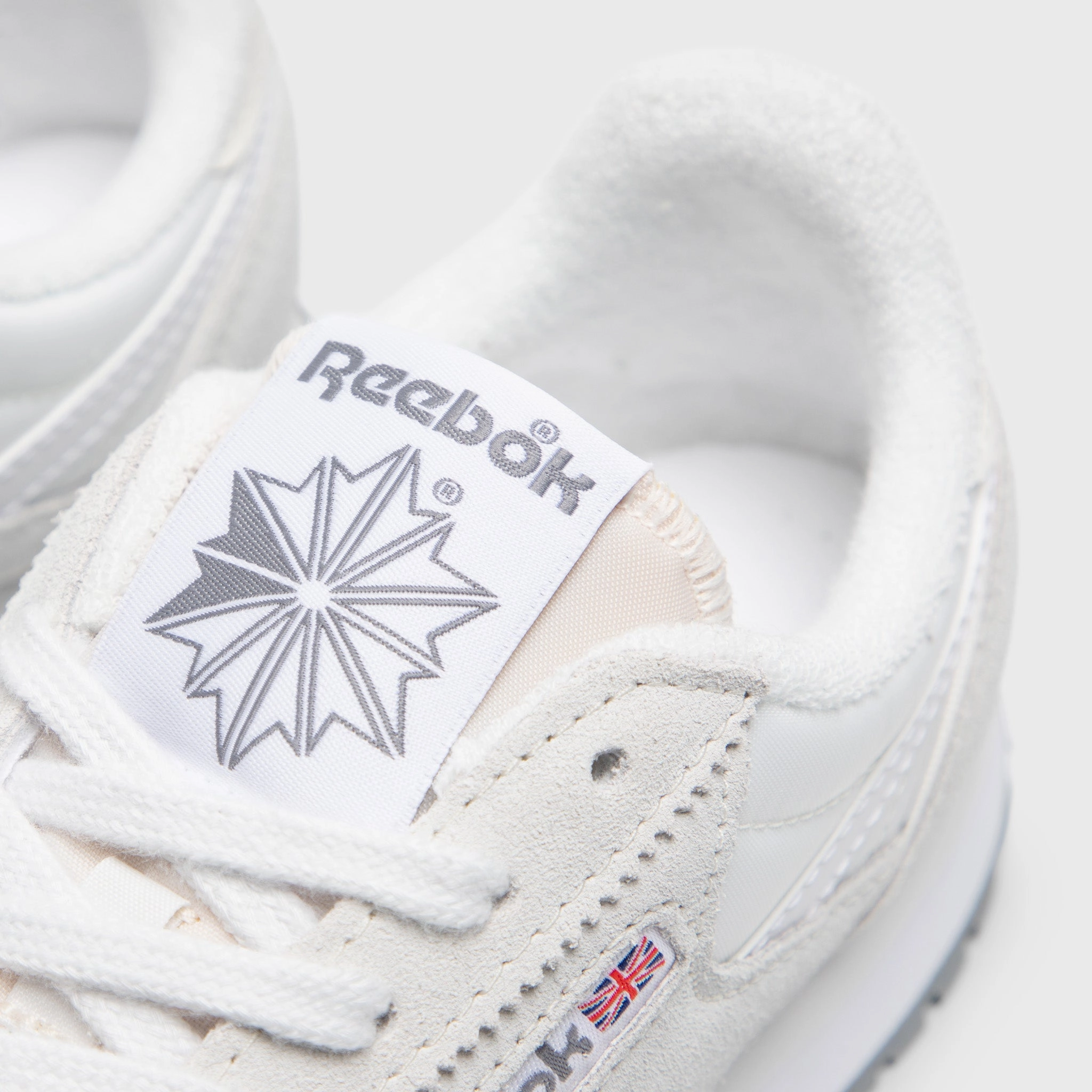 Reebok Women's Classic AZ Barely Grey / Barely Grey - White