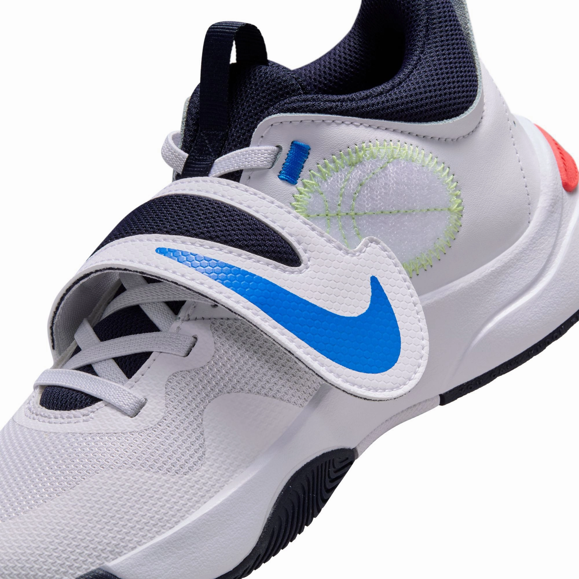 Team Hustle D 11 Junior's Basketball Shoes