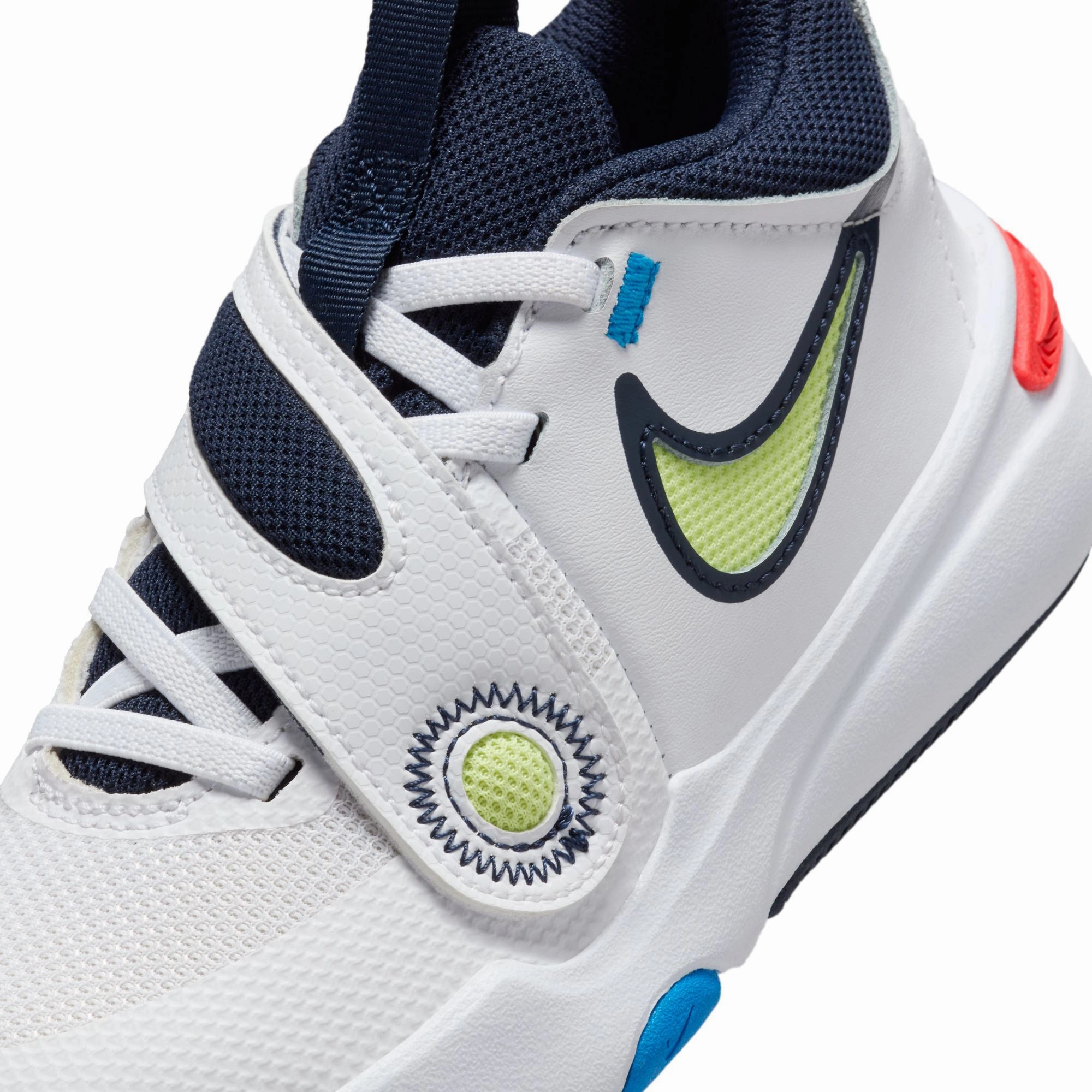 Team Hustle D 11 Kid's Basketball Shoes