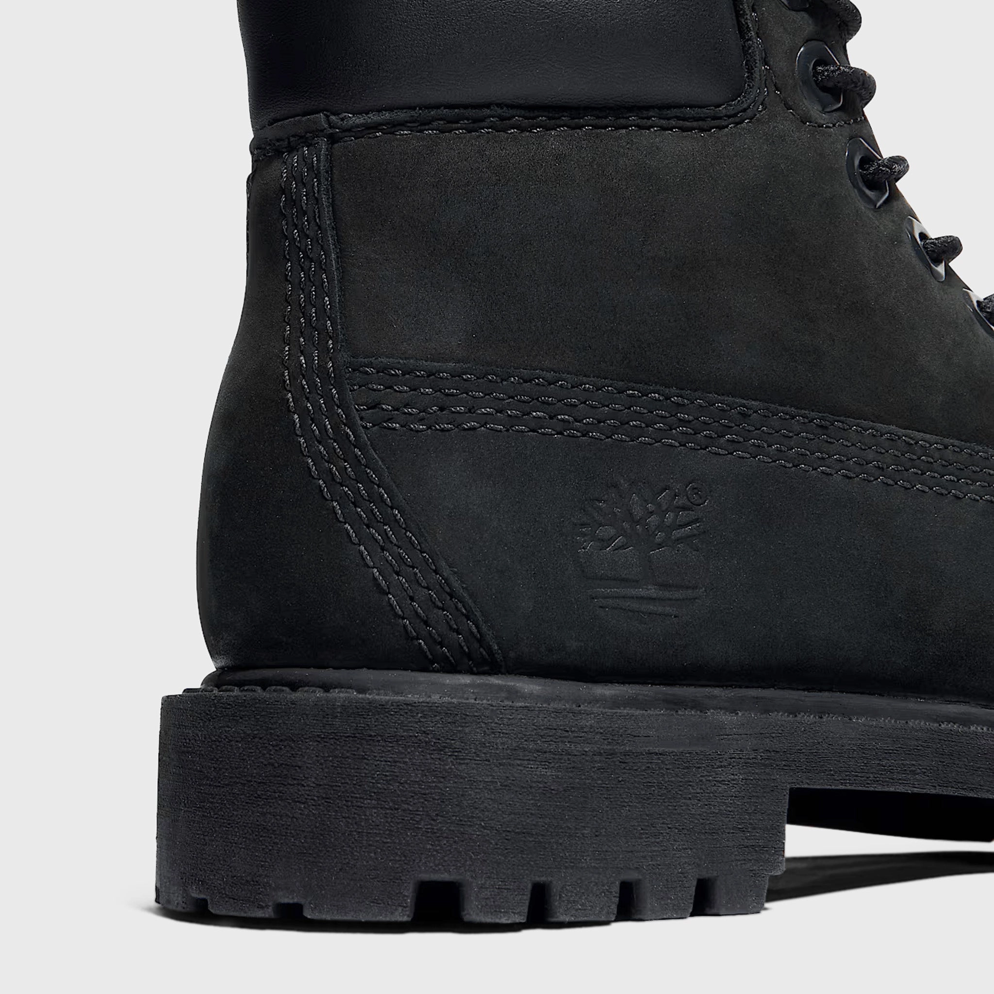 Timberland Childrens' 6 Inch Waterproof Boots / Black Nubuck