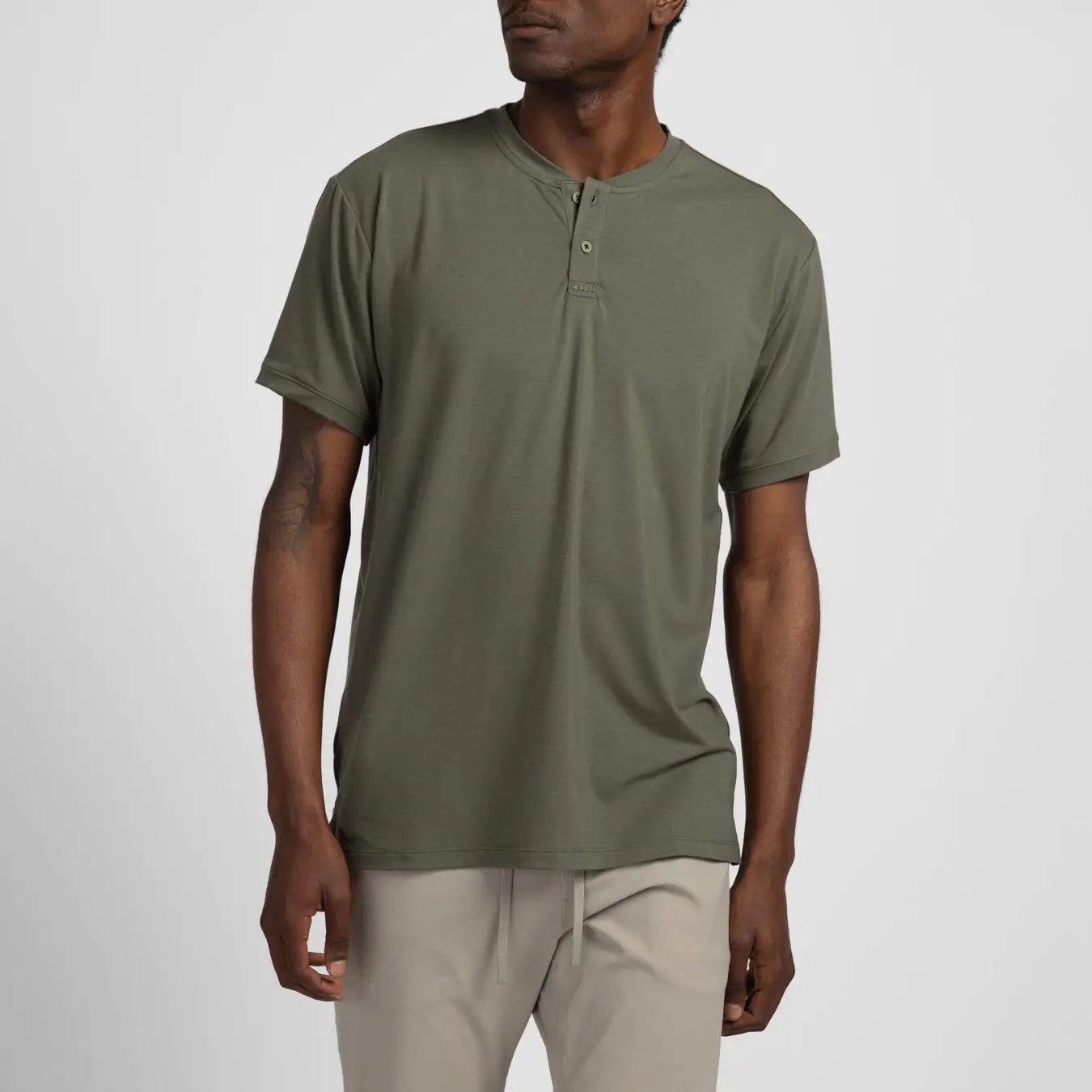 TRUE LUX Mock Polo