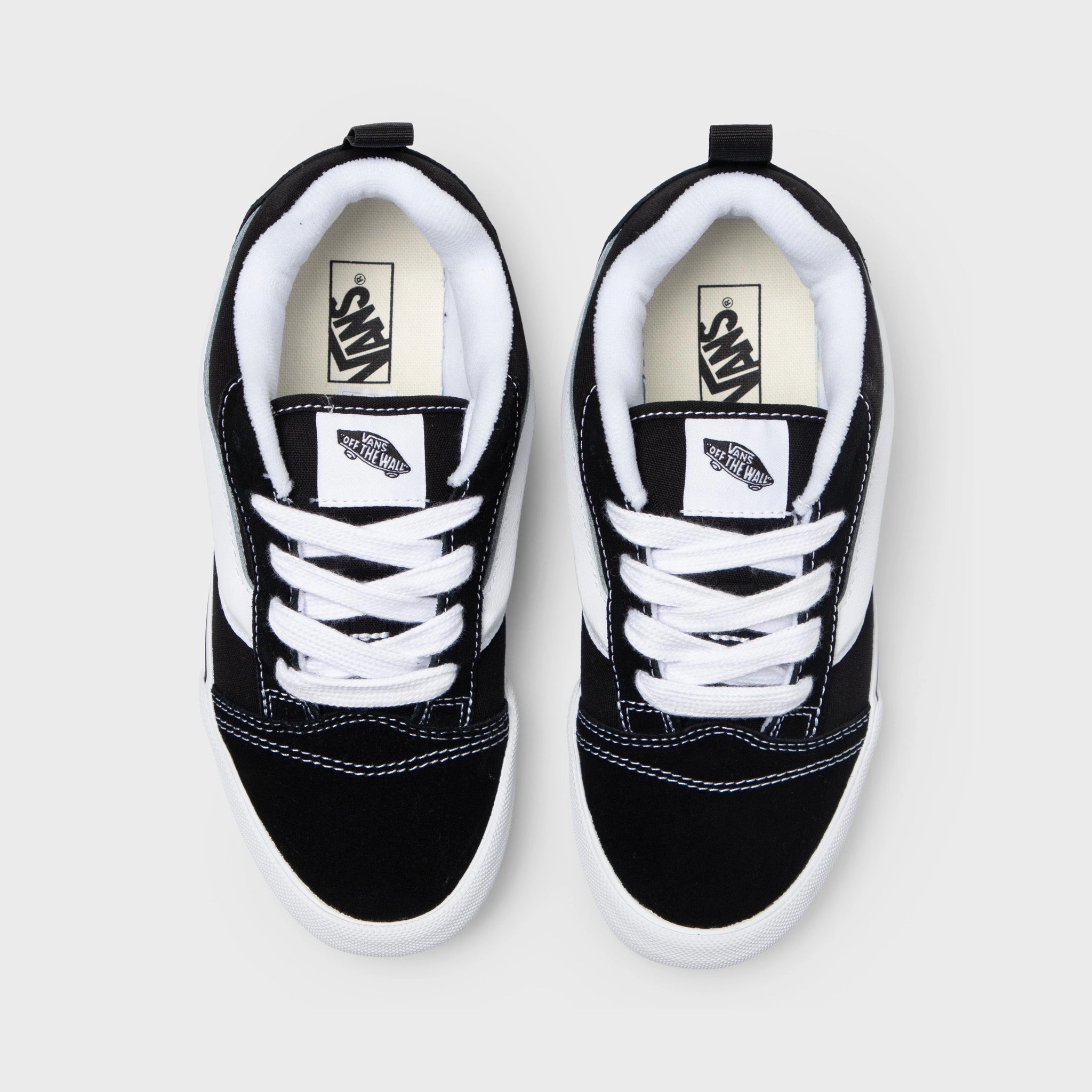 Vans Juniors' Knu Skool Black / True White