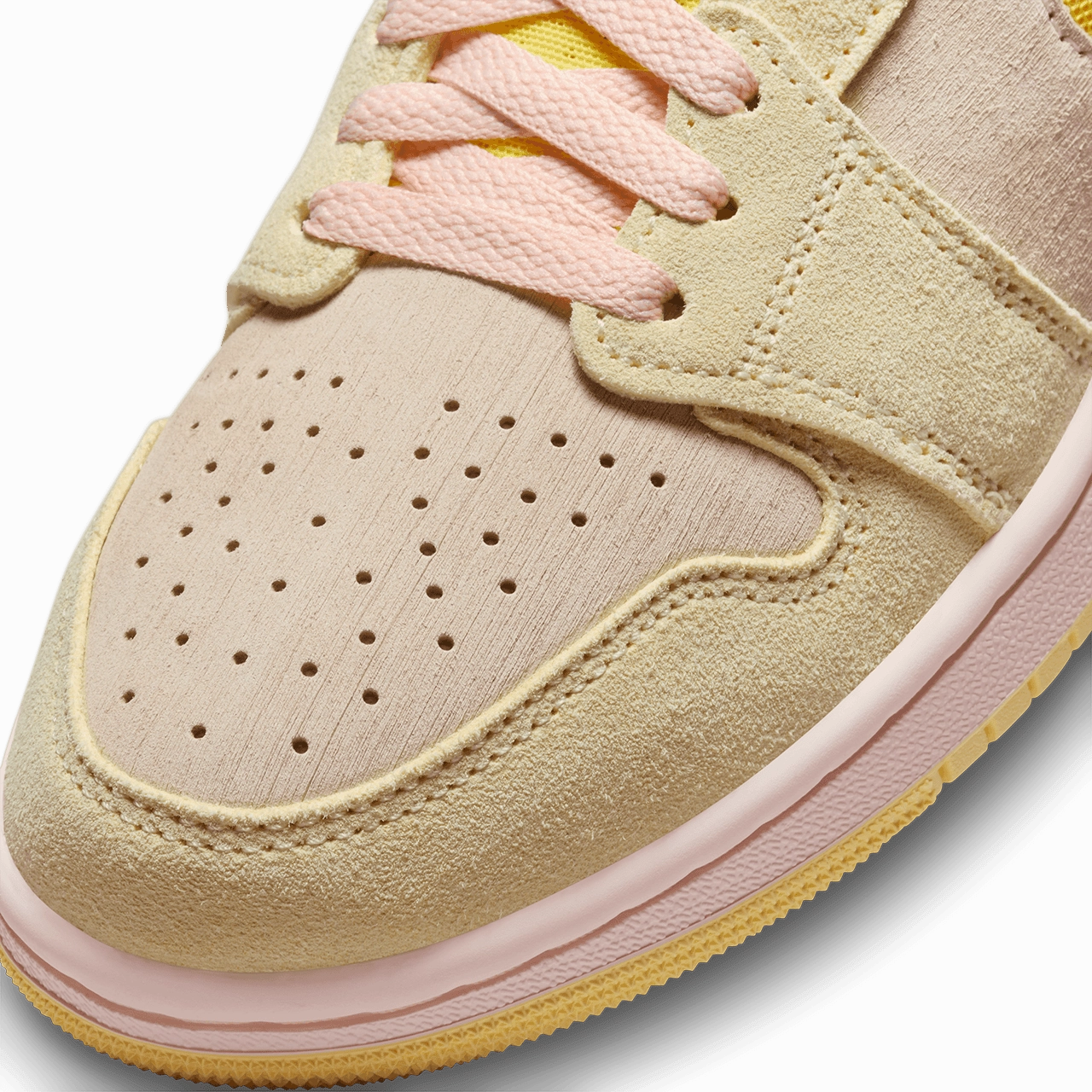 Wmns Air Jordan 1 Zoom Comfort 2 'Citron Tint'
